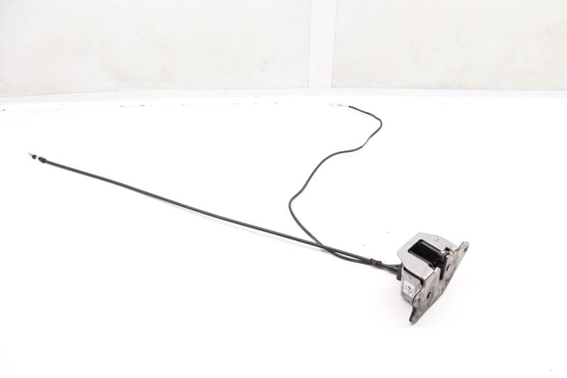 Lower Door Latch / Lock 51227291031 — Used (SKU 571913)