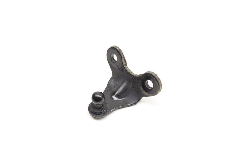 Hatch Strut Bracket 51247296777 — Used (SKU 572250)