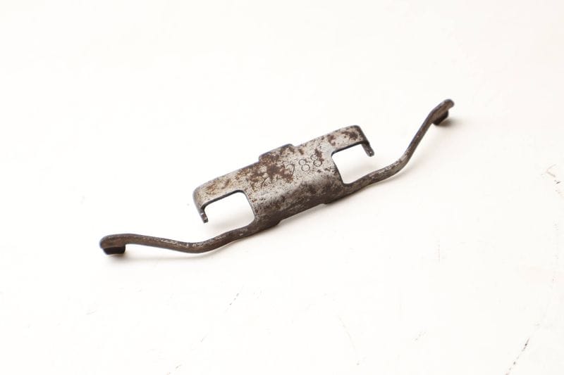 Wheel Brake Retaining Clip 34206864449 — Used (SKU 612615)