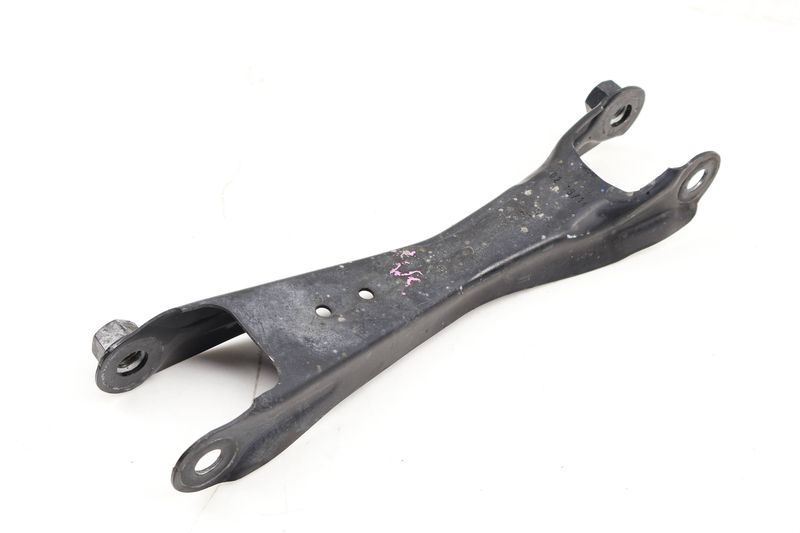 Wishbone / Trailing / Control Arm 33306867880 — Used (SKU 612708)