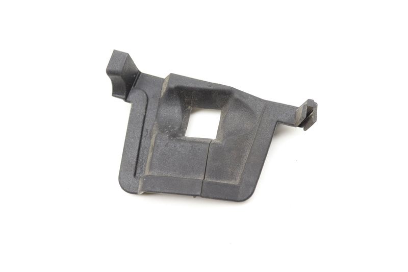 Door Hinge Cover (LOWER) 51427363180 — Used (SKU 572278)