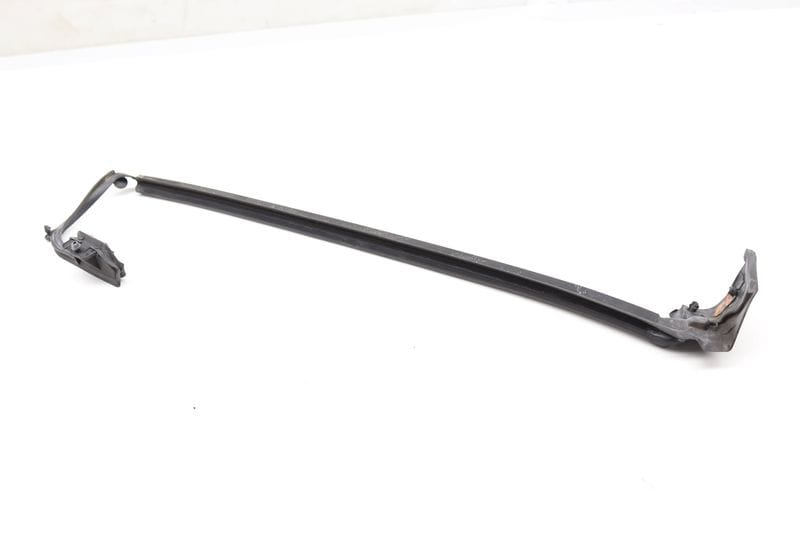Inner Window Seal / Weather Stripping 51767301746 — Used (SKU 571909)