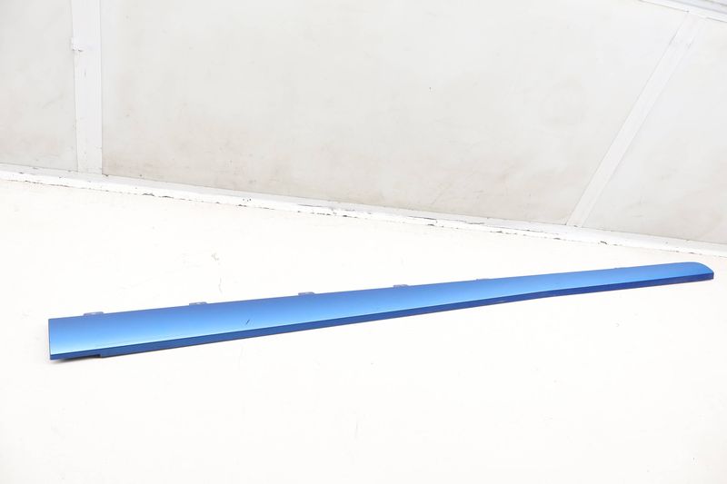 Exterior Lower Door Molding / Trim 51447369784 — Used (SKU 612806)