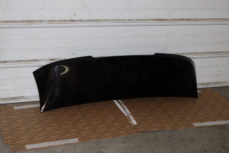 Trunk Hatch Lid Spoiler 51007305042 — Used (SKU 519209)