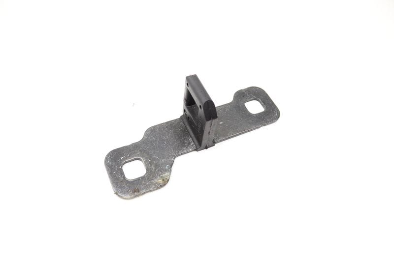 Trunk Latch Striker Plate 51247248076 — Used (SKU 572298)