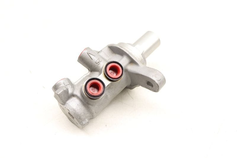 Brake Master Cylinder 34336851095 — Used (SKU 514225)