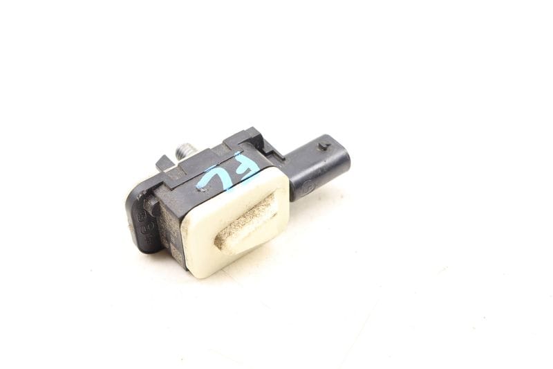 Door Impact / Crash Sensor 65779217711 — Used (SKU 514273)