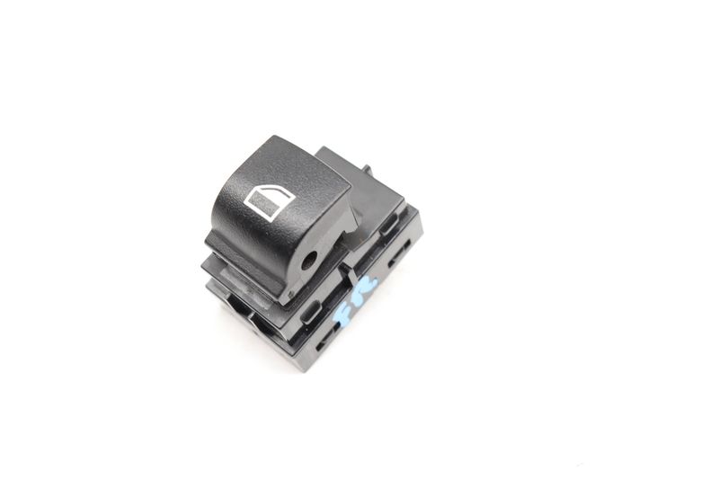 Window Switch 61319208107 — Used (SKU 514293)
