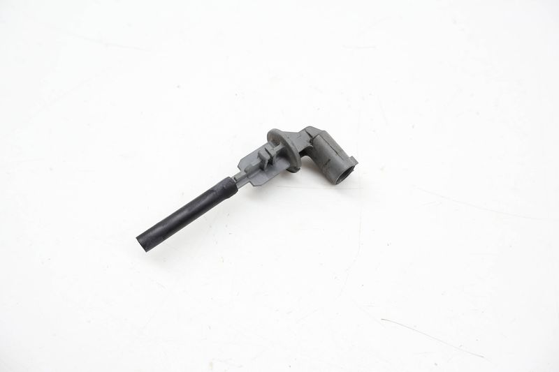 Fluid Level Sensor 17137524812 — Used (SKU 715681)
