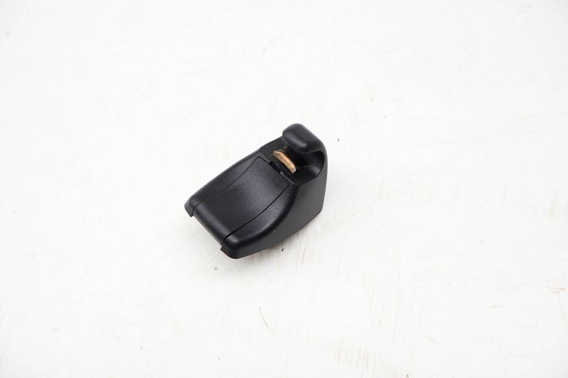 Sun Visor Clip / Bracket 51167896985 — Used (SKU 715617)
