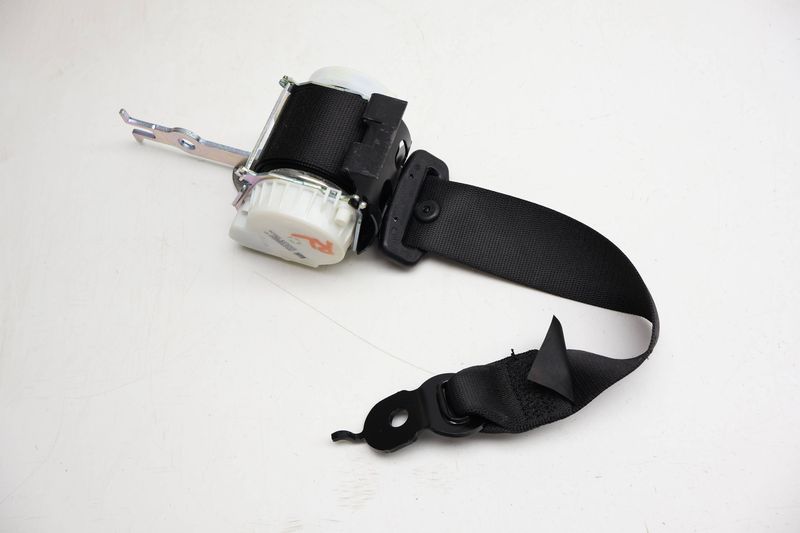 Seat Belt Retractor 72119163245 — Used (SKU 715745)