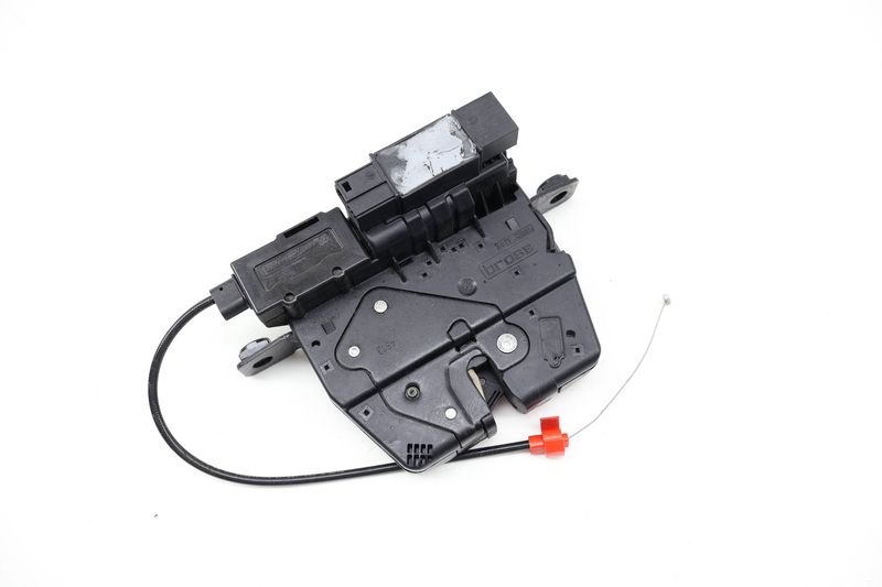 Trunk Lid Latch / Lock Actuator 51247269543 — Used (SKU 715640)
