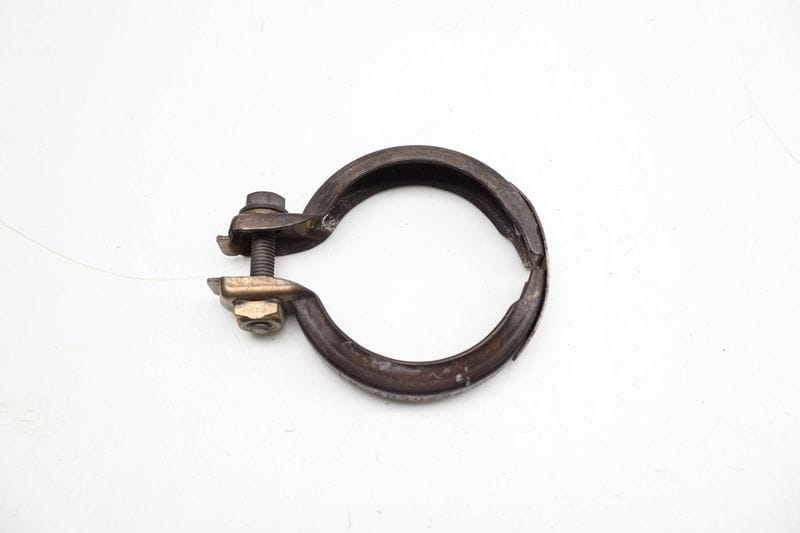 Turbo / Turbocharger Inlet Clamp 11657620507 — Used (SKU 715668)