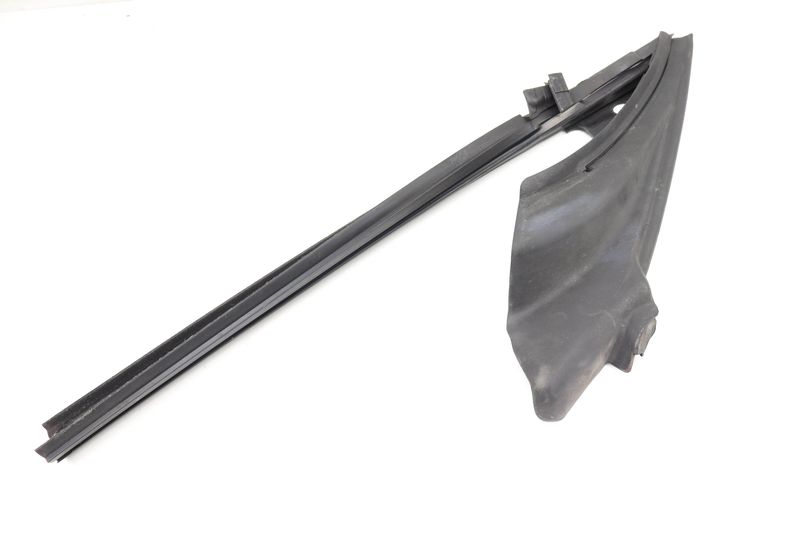 Inner Door Gasket / Window Seal 51337217491 — Used (SKU 560762)