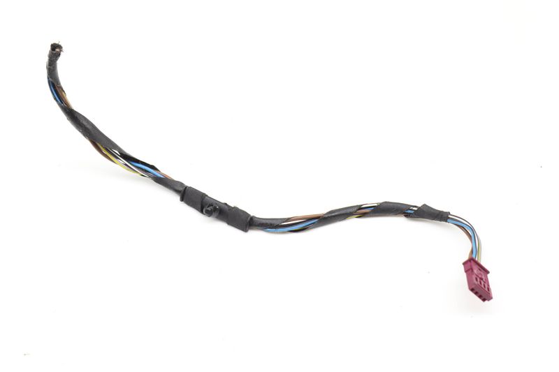 Inner Tail Light Wiring Harness Connector / Pigtail — Used (SKU 560645)