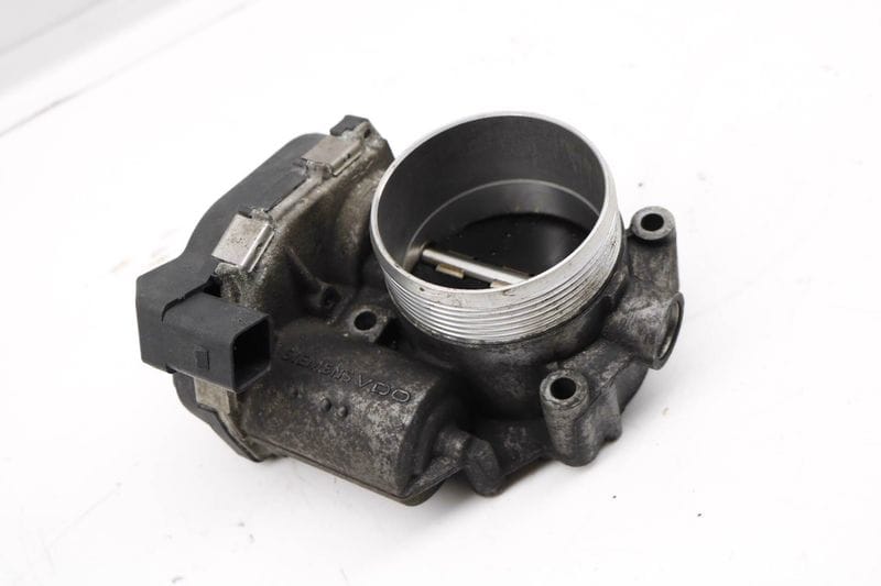 Throttle Body 13547555944 — Used (SKU 560698)