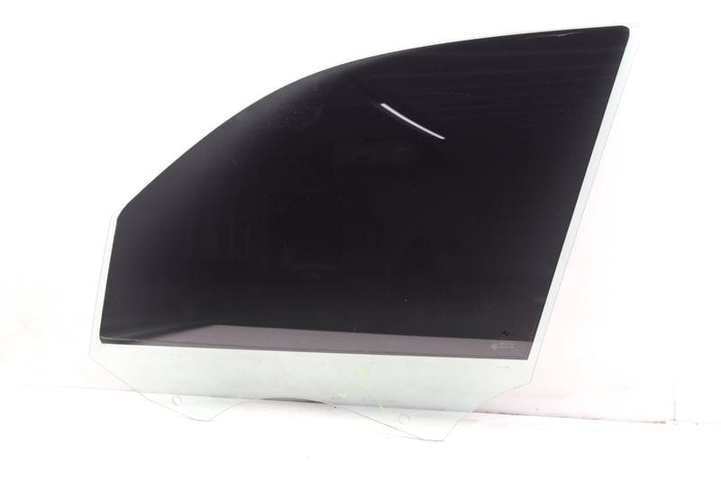 Door Window Glass 51332990295 — Used (SKU 472136)