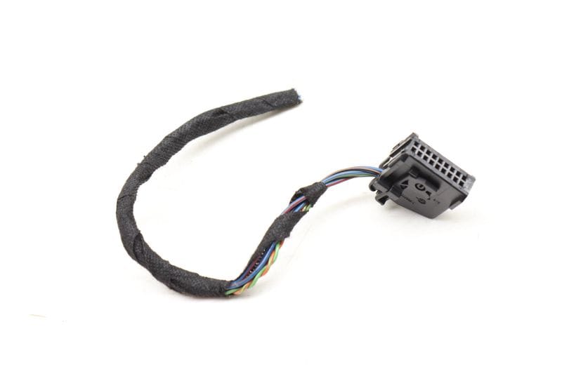 Instrument Cluster Wiring Connector / Pigtail — Used (SKU 472242)