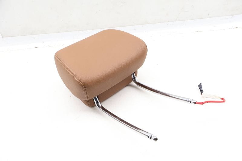 Headrest / Head Rest 52107271535 — Used (SKU 638249)