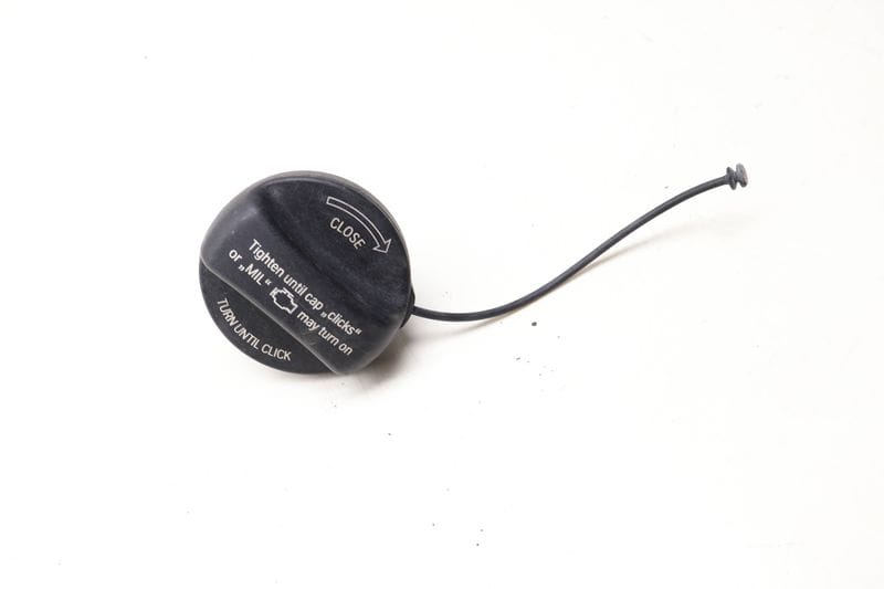 Fuel / Gas Cap 16117222391 — Used (SKU 638432)