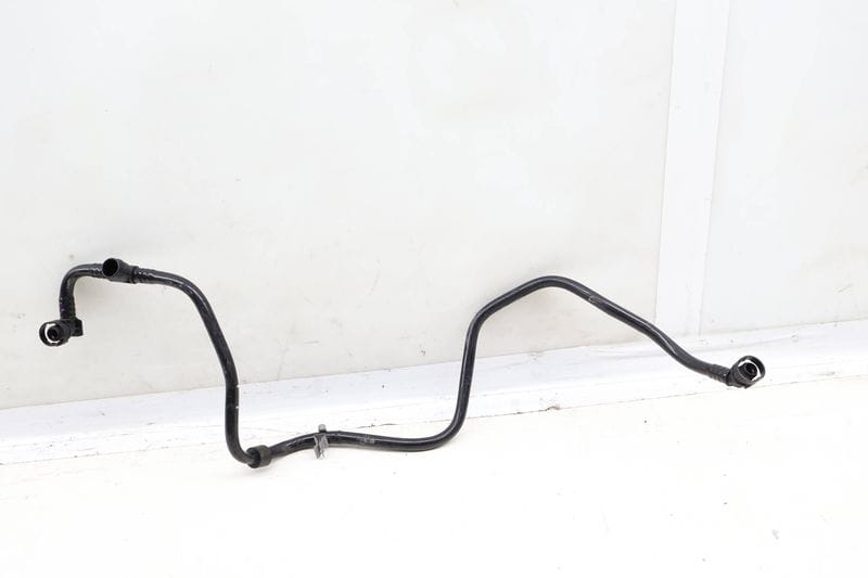 Fuel Tank Breather Line / Suction Jet Pump 13907595191 — Used (SKU 638525)