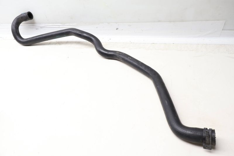 Heater Valve Coolant Hose / Line (SUPPLY) 64119124731 — Used (SKU 638514)
