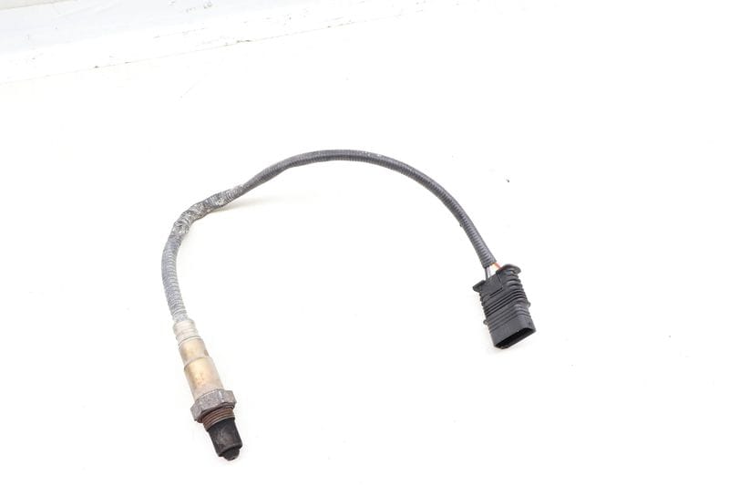 O2 / Oxygen Sensor (UPSTREAM) 11787596908 — Used (SKU 638502)