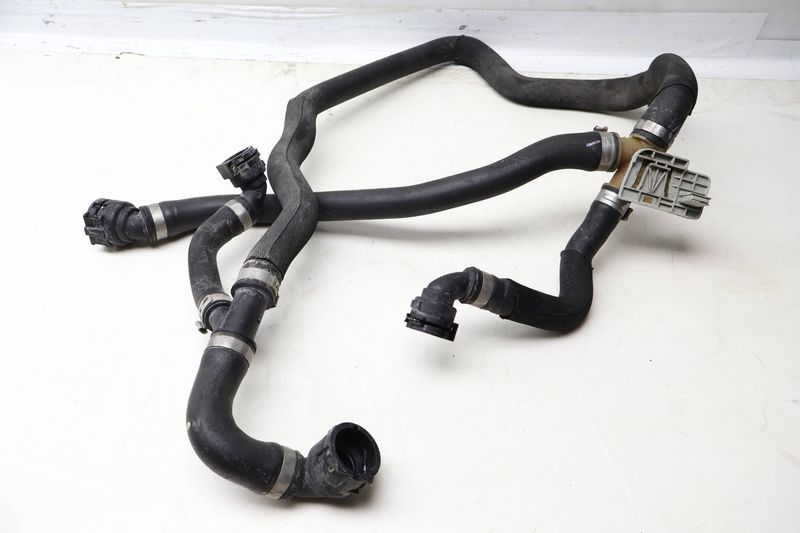 Radiator Coolant Hose / Line 17127576371 — Used (SKU 638536)
