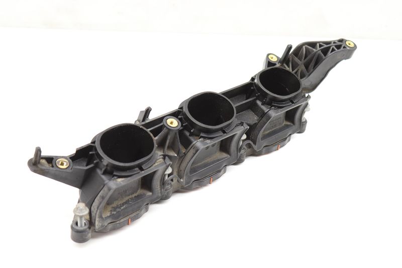 Lower Intake Manifold Air Distribution Housing 2761401344 — Used (SKU 567852)