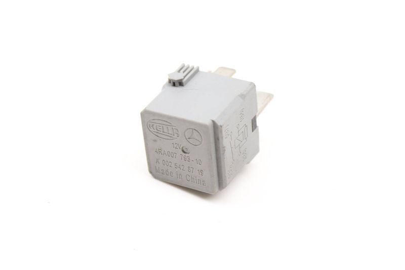 Relay 0025428719 — Used (SKU 568157)