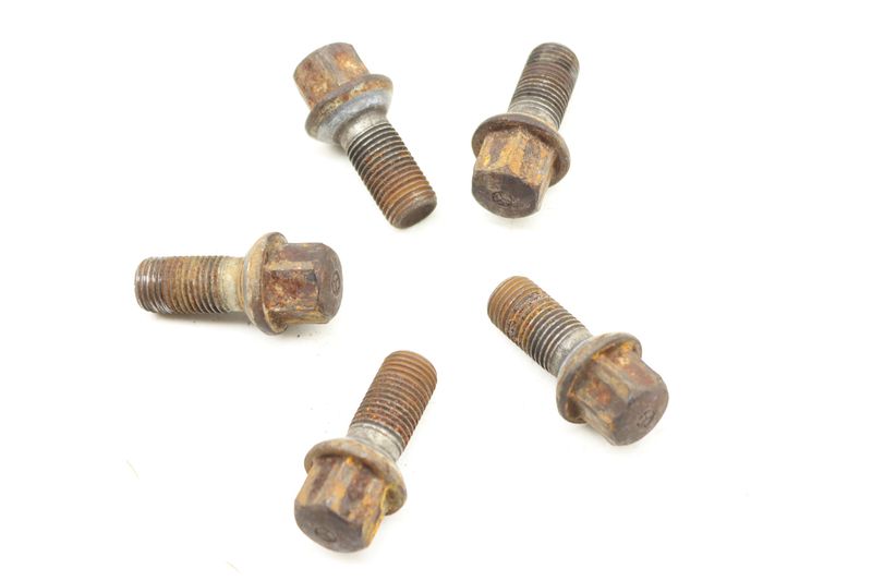 Wheel / Lug Bolt Set (5) 0009904907 — Used (SKU 474421)