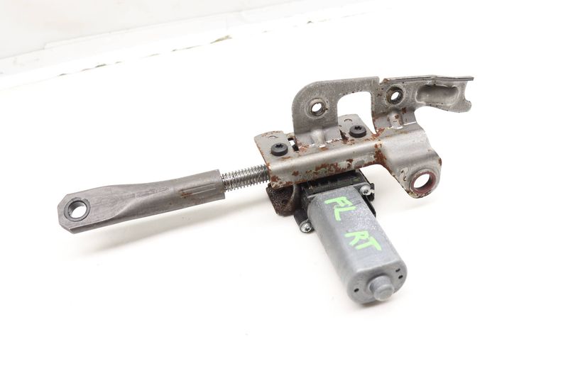Rear Tilt / Height Seat Motor — Used (SKU 586166)