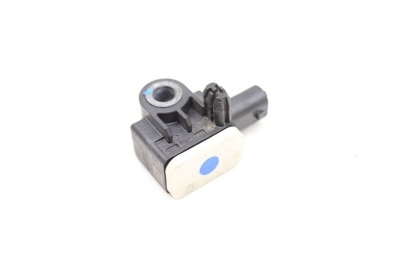 Impact / Crash Sensor 7P0959651 — Used (SKU 586122)