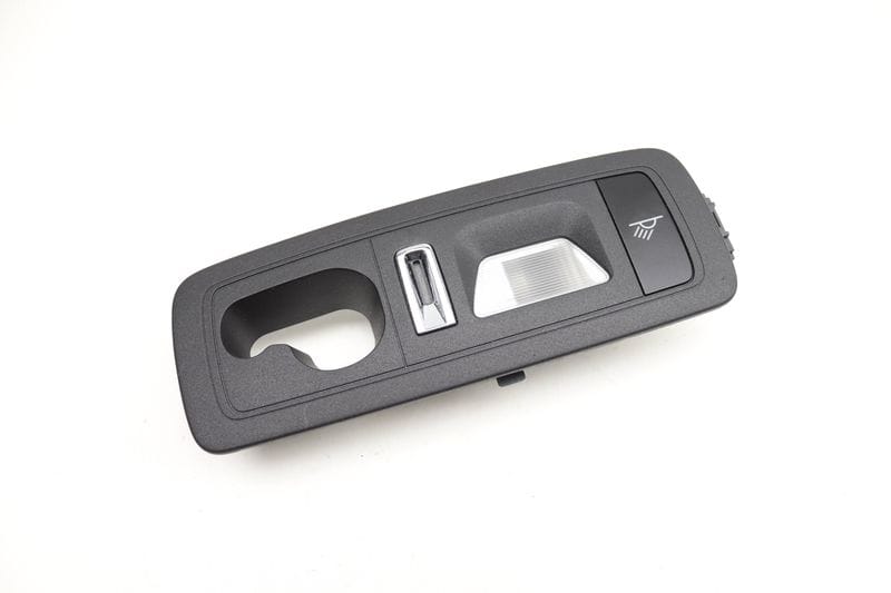 Interior Dome Reading Light 7P5947292L — Used (SKU 586100)
