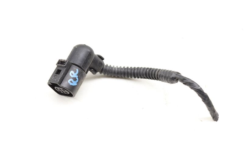 Tail Light Wiring Harness / Plug / Pigtail 1J0973713 — Used (SKU 475225)