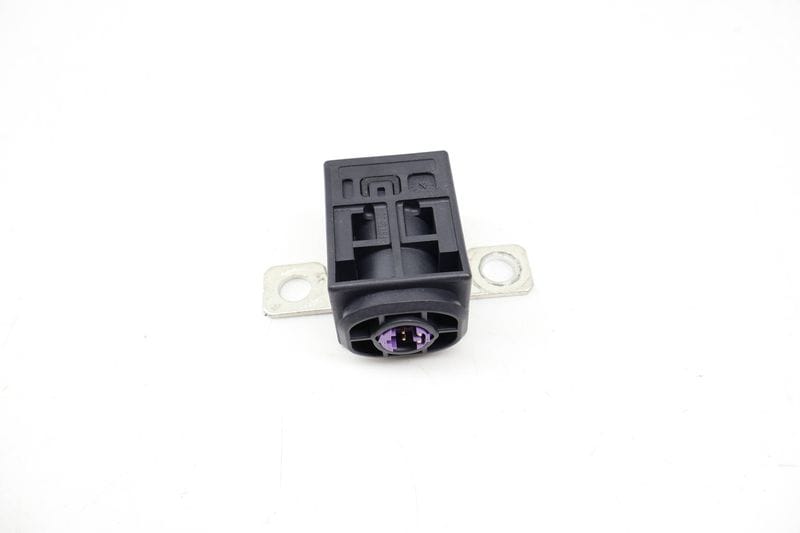 Battery Overload Protection Switch / Fuse 4F0915519 — Used (SKU 719468)