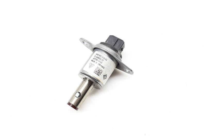 Engine Timing Solenoid Valve 94810530803 — Used (SKU 719591)