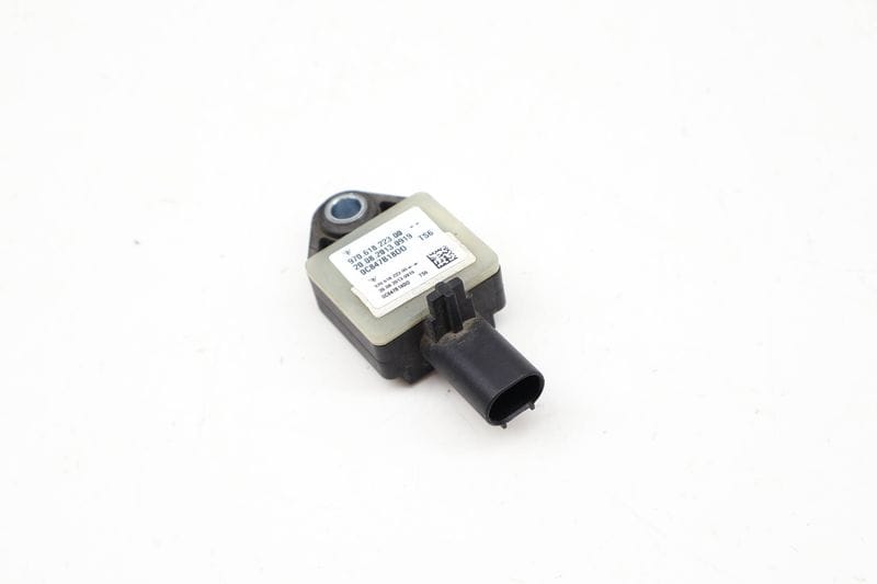 Impact / Crash Sensor 97061822300 — Used (SKU 719531)