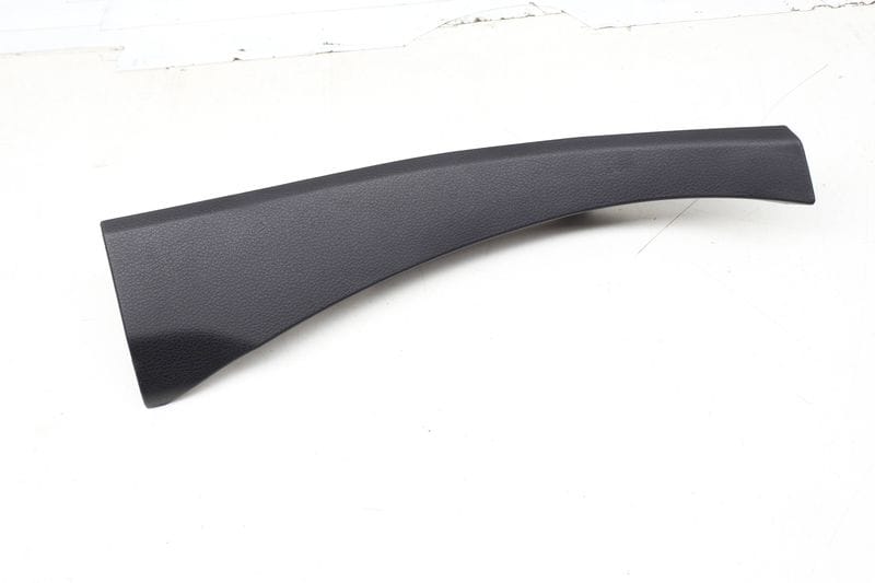 A Pillar Trim / Panel (CENTER) 97055518100 — Used (SKU 719643)