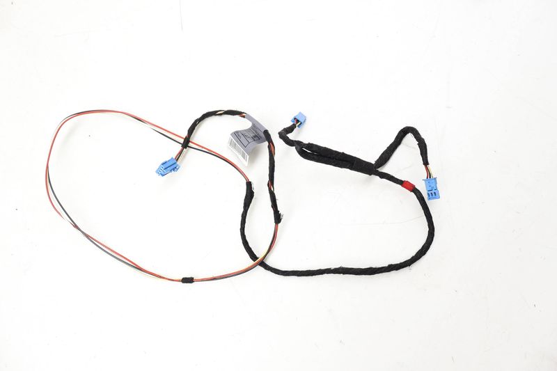 Seat Ventilation Wiring Harness 97062267700 — Used (SKU 719976)