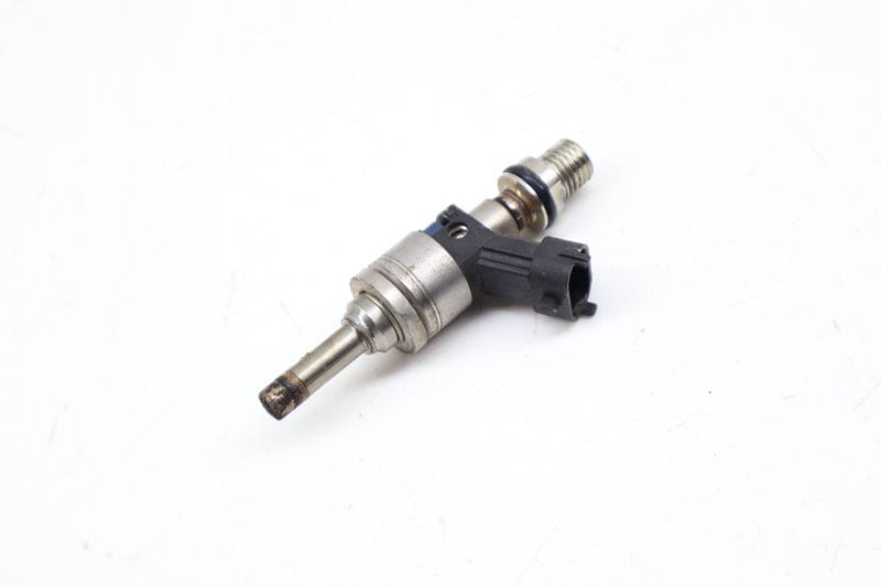 Fuel Injector 94811012822 — Used (SKU 709280)