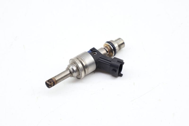 Fuel Injector 94811012822 — Used (SKU 709282)