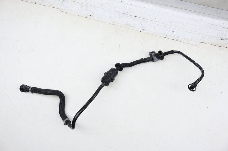Fuel Tank Breather Hose / Line 94611002004 — Used (SKU 709706)