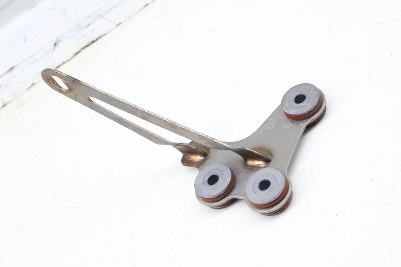 Exhaust Pipe Mount / Bracket 97011104507 — Used (SKU 709349)
