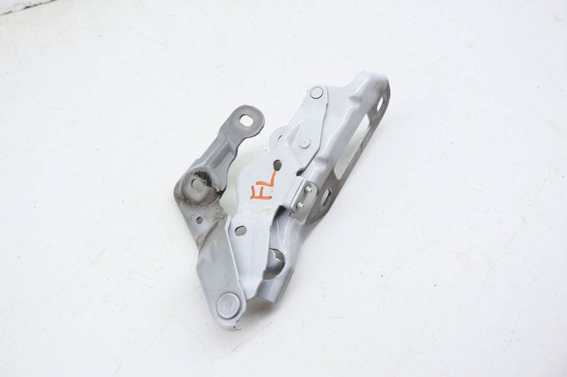Hood Hinge 298823301B — Used (SKU 709525)