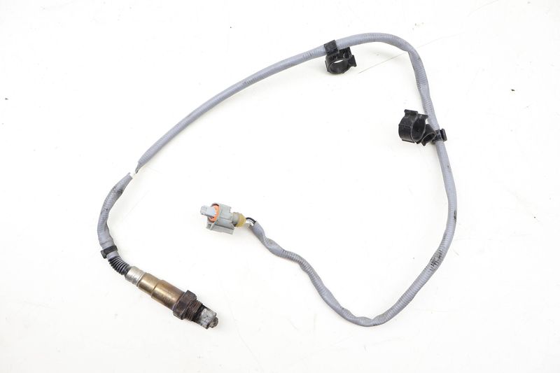 O2 / Oxygen Sensor (POST Cat / DOWNSTREAM) 97060617301 — Used (SKU 719977)