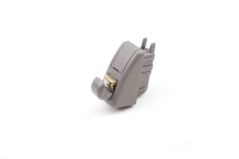 Sun Visor Clip / Bracket 97073134101 — Used (SKU 709230)