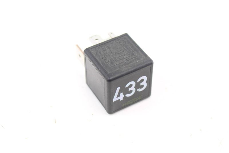 Multifunction Relay # 433 3D0951253A — Used (SKU 720001)