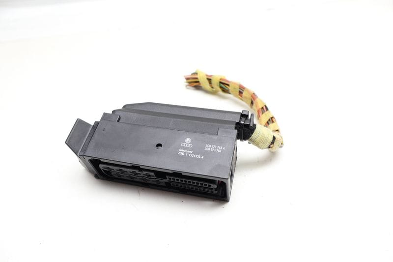 Parking Brake Module Wiring Connector / Pigtail 3C0973763A — Used (SKU 719445)