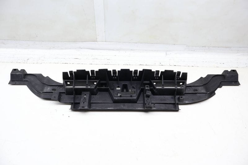 Center Reinforcement Bar / Bracket 97050564102 — Used (SKU 709741)
